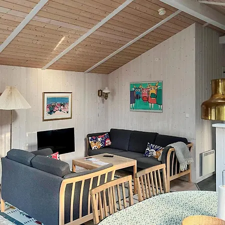 3 Bedroom Stunning Home In Grenaa