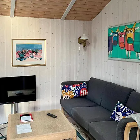 3 Bedroom Stunning Home In Grenaa Tatil Evi